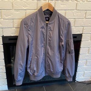 GAP Women’s XS Light Gray Bomber Jacket